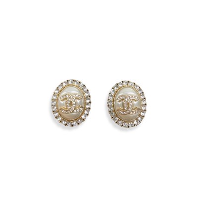 CHANEL CC CRYSTAL RESIN GOLD TONE CLIP ON EARRINGS 